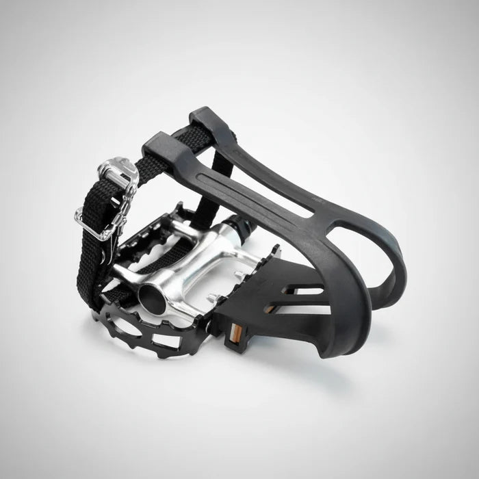 PEDALS 9/16" Axle MTB Silver Body Cage With Toe Clip & Straps - Black