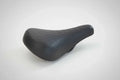 Retro vinyl racing saddle 281mm x 165mm with quilted top in black for vintage bike style